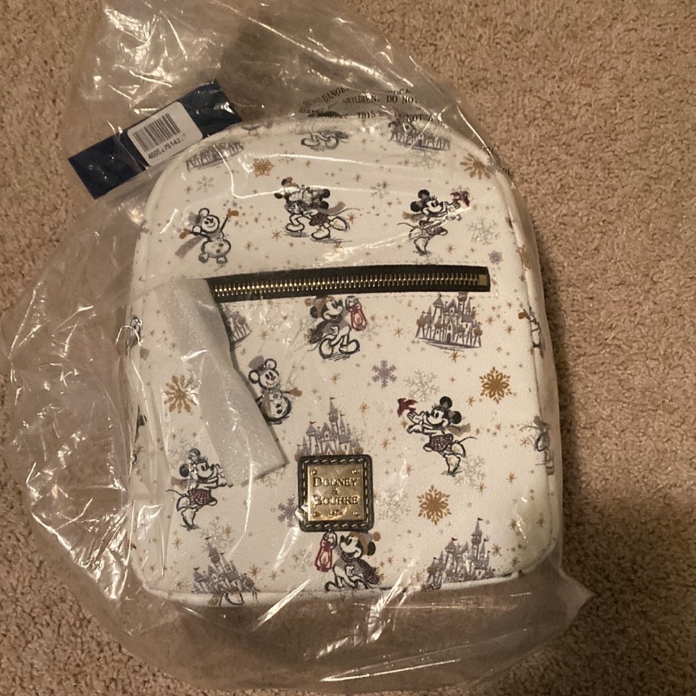 Disney holiday 2020 Dooney & Bourke mini backpack purse Christmas snowman Mickey